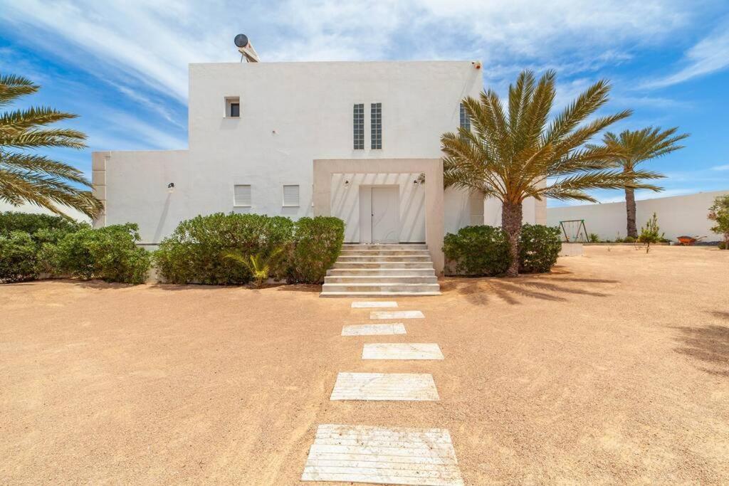 Dar Meryem Villa Piscine Sans Vis-A-Vis Djerba Midoun Exterior foto